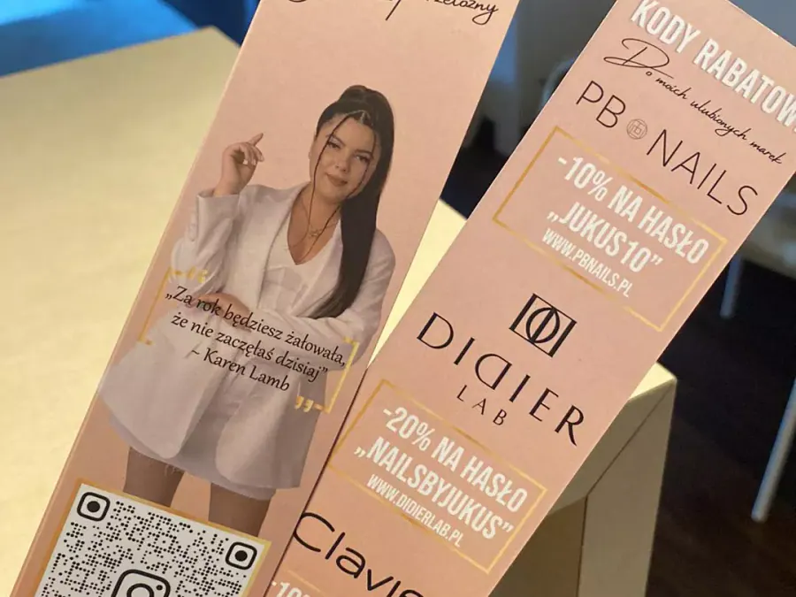 Wizualizacja produktu Kraków — Zakładki Do Książek Nails by Jukus | Geometry Graphics